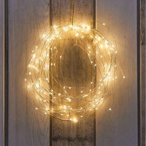 how to decorate your front door at christmas in Australia