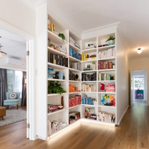 Built in bookshelf - Melbourne Interior Design - Leeder Interiors
