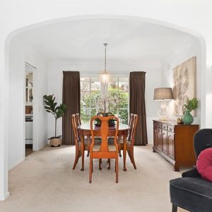 Traditional dining room - Melbourne Property Styling - Leeder Interiors